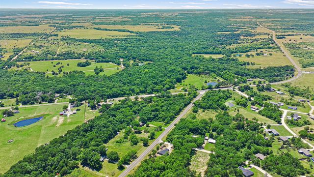 1011 SE County Road 3048E, Corsicana, TX 75109