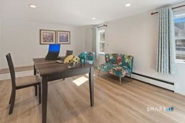 8 Ledge Road, Norwalk, CT 06853