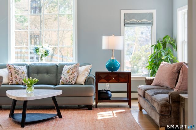 8 Ledge Road, Norwalk, CT 06853