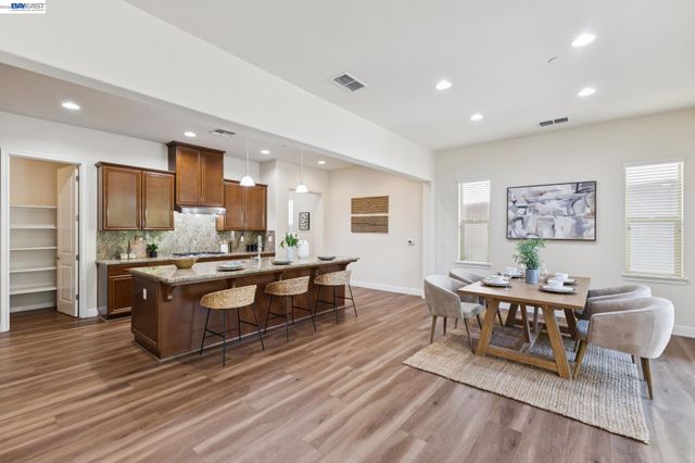 4359 Cherico Ln, Dublin, CA 94568