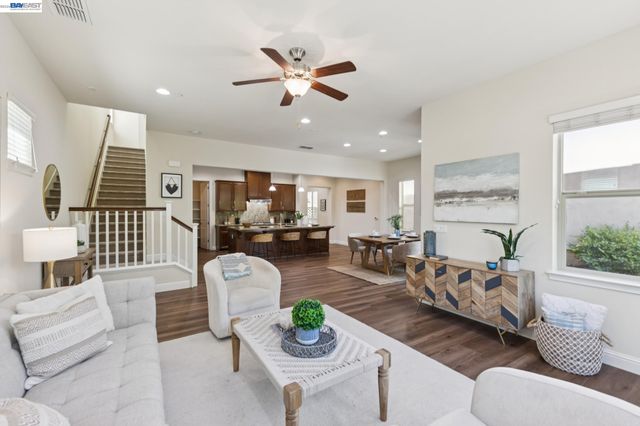 4359 Cherico Ln, Dublin, CA 94568