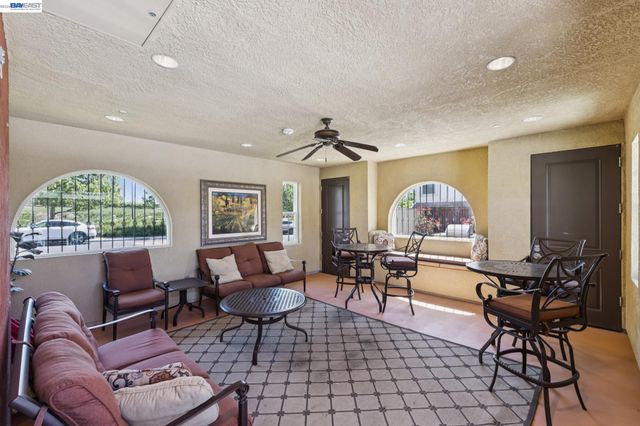 4359 Cherico Ln, Dublin, CA 94568