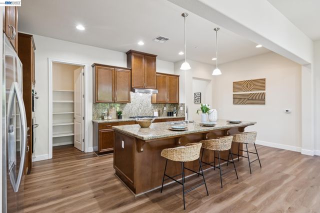 4359 Cherico Ln, Dublin, CA 94568