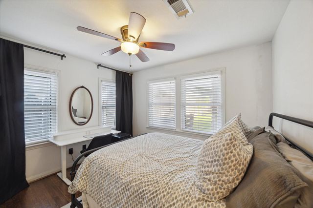 4509 Randwick Drive, Houston, TX 77092