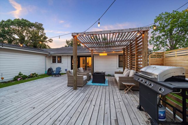 4509 Randwick Drive, Houston, TX 77092