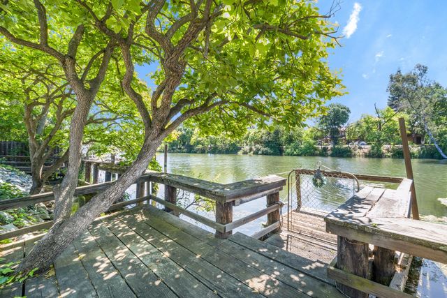 2920 Canal Dr, Stockton, CA 95204