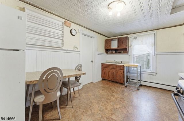 302 Oswald Pl, Union Twp., NJ 07088