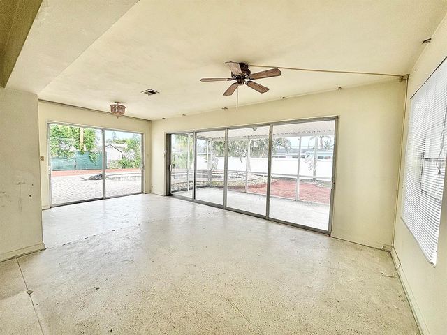470 NE 45th Street, Boca Raton, FL 33431