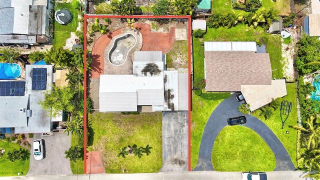 470 NE 45th Street, Boca Raton, FL 33431