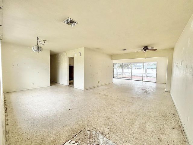 470 NE 45th Street, Boca Raton, FL 33431