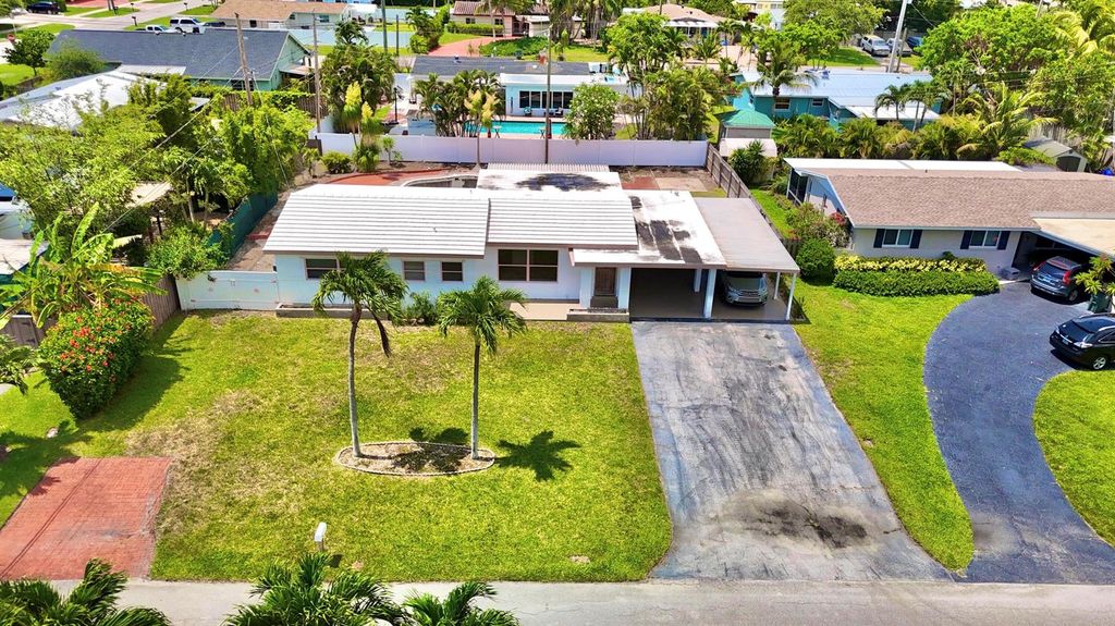 470 NE 45th Street, Boca Raton, FL 33431