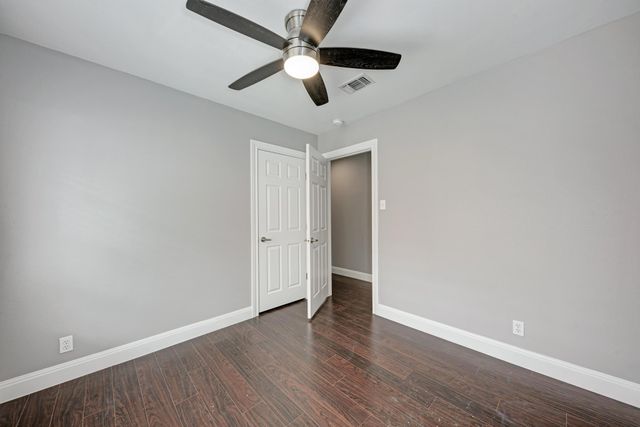 4504 Pack Saddle PASS, Austin, TX 78745