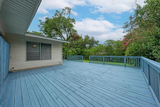 4504 Pack Saddle PASS, Austin, TX 78745