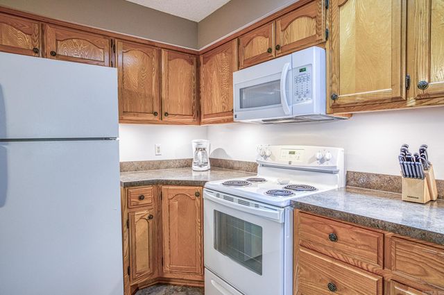 20 LaGranja Circle, Hot Springs Village, AR 71909