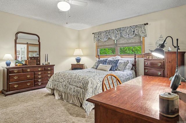 20 LaGranja Circle, Hot Springs Village, AR 71909