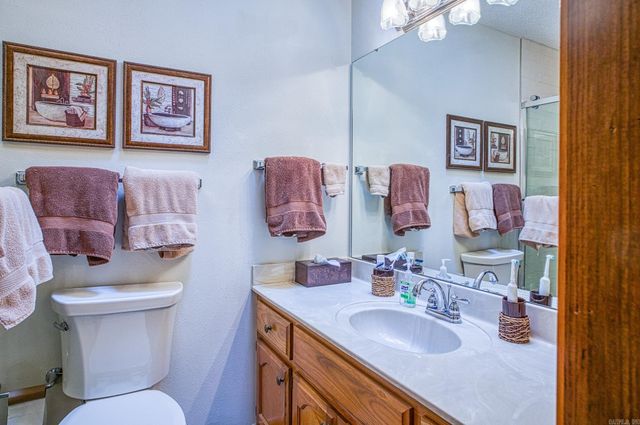 20 LaGranja Circle, Hot Springs Village, AR 71909