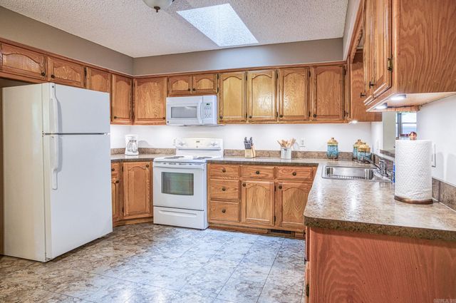 20 LaGranja Circle, Hot Springs Village, AR 71909