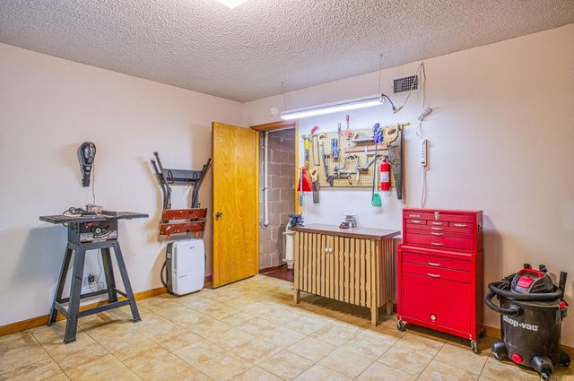 20 LaGranja Circle, Hot Springs Village, AR 71909