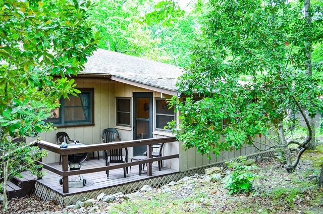 20 LaGranja Circle, Hot Springs Village, AR 71909