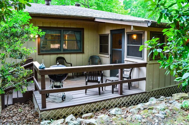 20 LaGranja Circle, Hot Springs Village, AR 71909