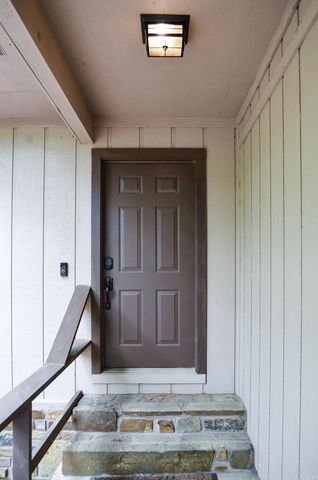 20 LaGranja Circle, Hot Springs Village, AR 71909