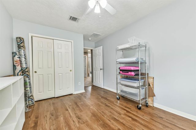 13415 Scenic Glade Drive, Houston, TX 77059