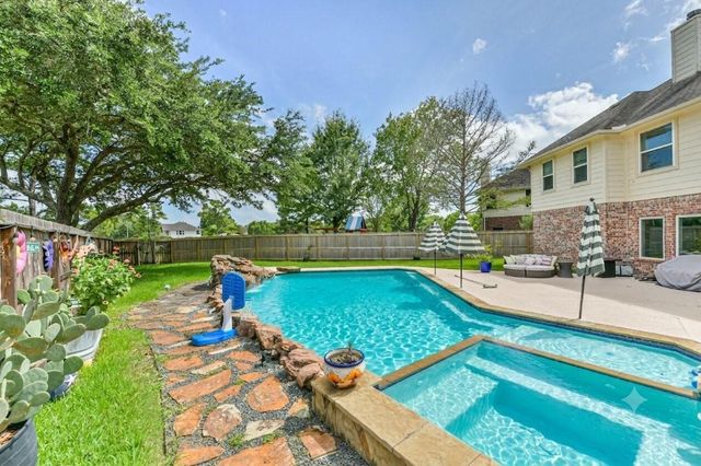 13415 Scenic Glade Drive, Houston, TX 77059