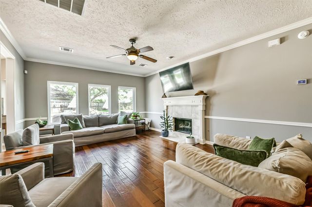 13415 Scenic Glade Drive, Houston, TX 77059