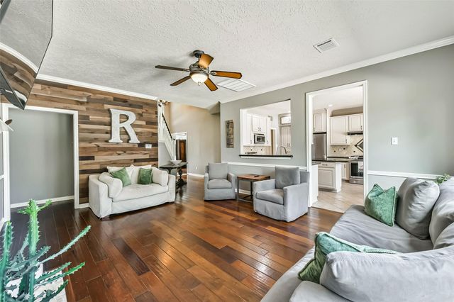 13415 Scenic Glade Drive, Houston, TX 77059