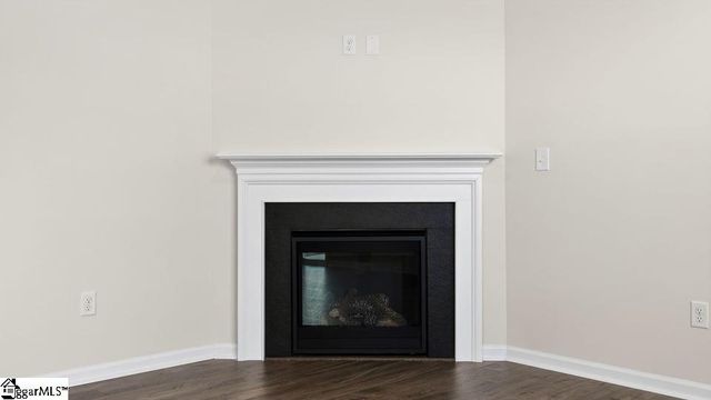1081 Roleson Way, Woodruff, SC 29388