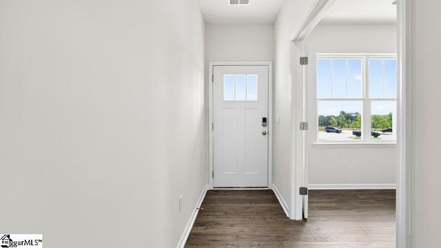 1081 Roleson Way, Woodruff, SC 29388