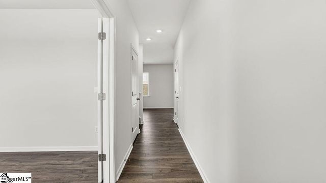 1081 Roleson Way, Woodruff, SC 29388
