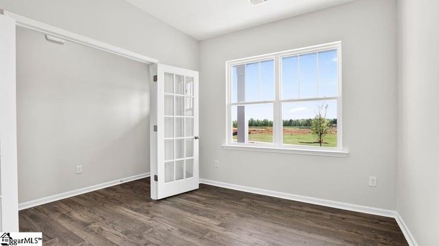 1081 Roleson Way, Woodruff, SC 29388