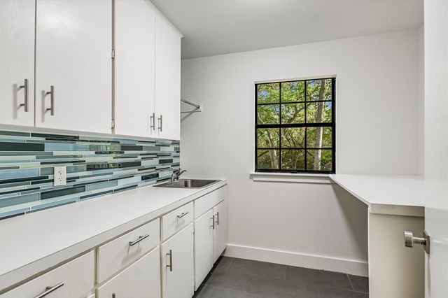 3117 Eanes CIR, Austin, TX 78746