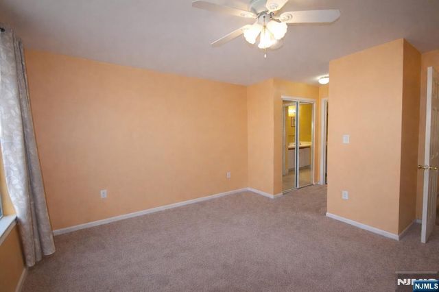 92 Perez Drive, Newark, NJ 07103