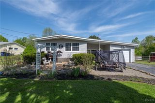1215 Glenwood Avenue, Oneida-outside, NY 13421