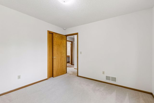 10831 30th Street NE, Saint Michael, MN 55376