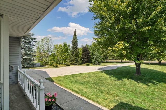 10831 30th Street NE, Saint Michael, MN 55376