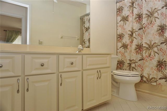 6010 W Dedham Trail, Crystal River, FL 34429