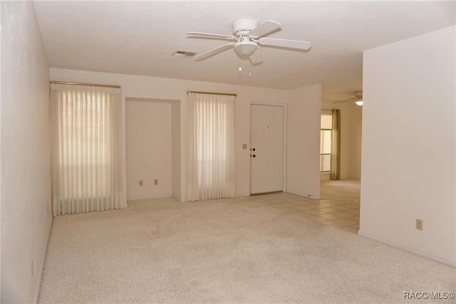 6010 W Dedham Trail, Crystal River, FL 34429