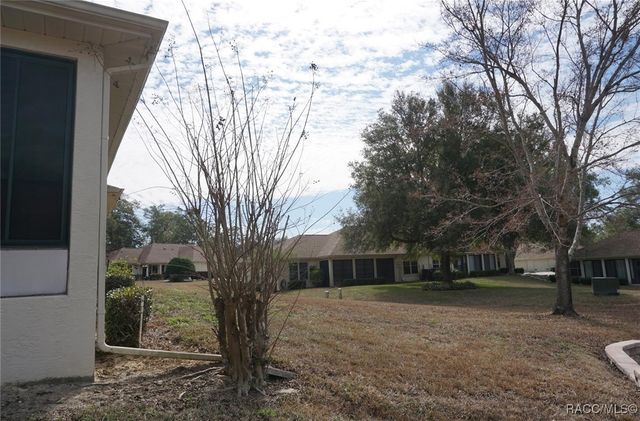 6010 W Dedham Trail, Crystal River, FL 34429