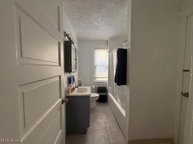 3419 Woodbridge Avenue, Cleveland, OH 44109