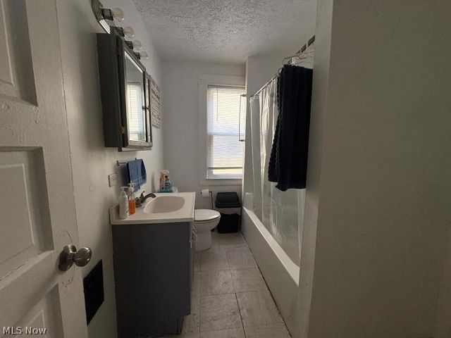 3419 Woodbridge Avenue, Cleveland, OH 44109