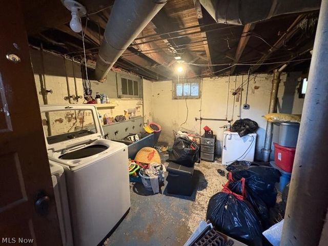 3419 Woodbridge Avenue, Cleveland, OH 44109