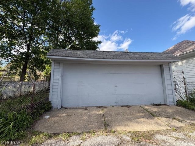 3419 Woodbridge Avenue, Cleveland, OH 44109