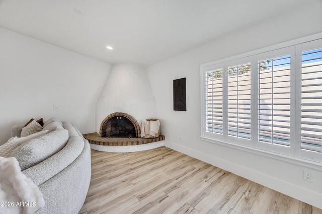 8111 N 18TH Way, Phoenix, AZ 85020