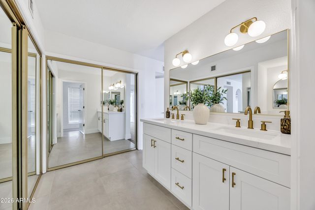 8111 N 18TH Way, Phoenix, AZ 85020