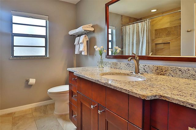 19814 DEER HOLLOW LANE, Lutz, FL 33548