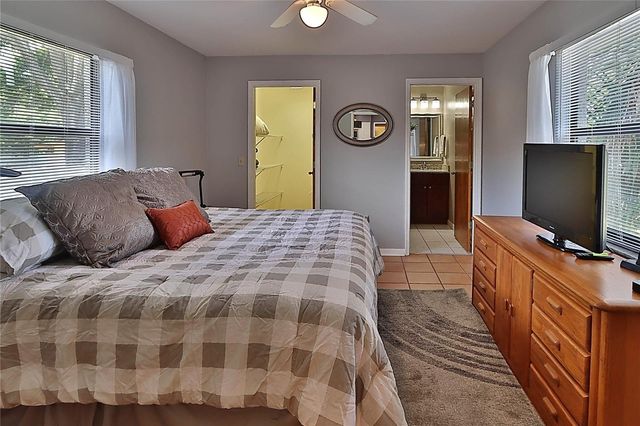 19814 DEER HOLLOW LANE, Lutz, FL 33548