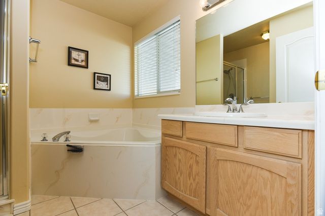 69 N MEADOWLARK CIR, Grantsville, UT 84029